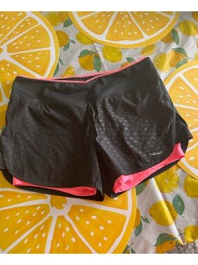Hind women’s shorts size medium